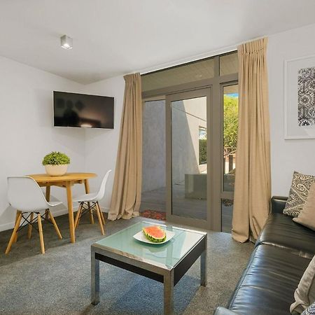 The Alps Apartment Three Bedroom ควีนส์ทาวน์ ภายนอก รูปภาพ